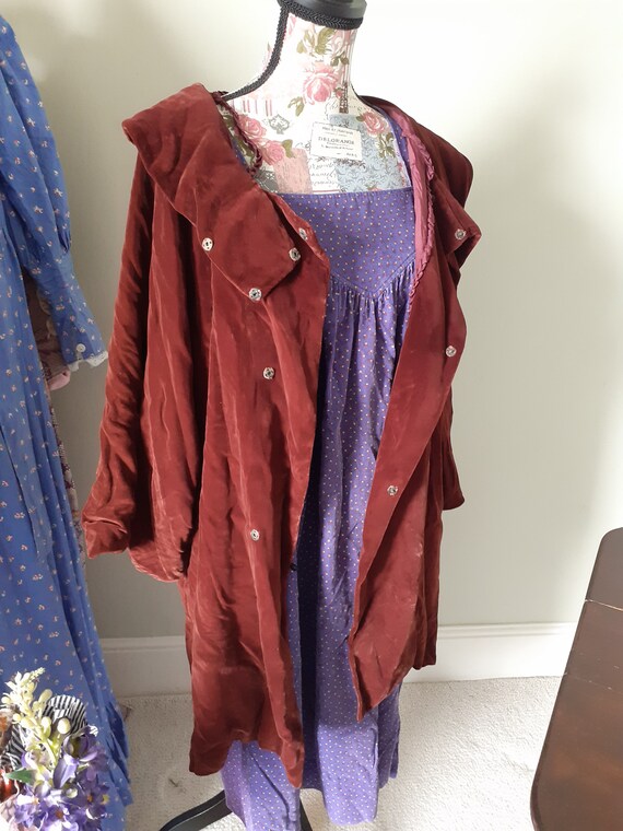 Vintage Velvet Opera Coat