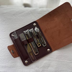 Kit manicure personalizzato in pelle vintage, regalo per la festa del papà, ottimo regalo per papà o nonno, set regalo per la cura delle unghie, regali unici