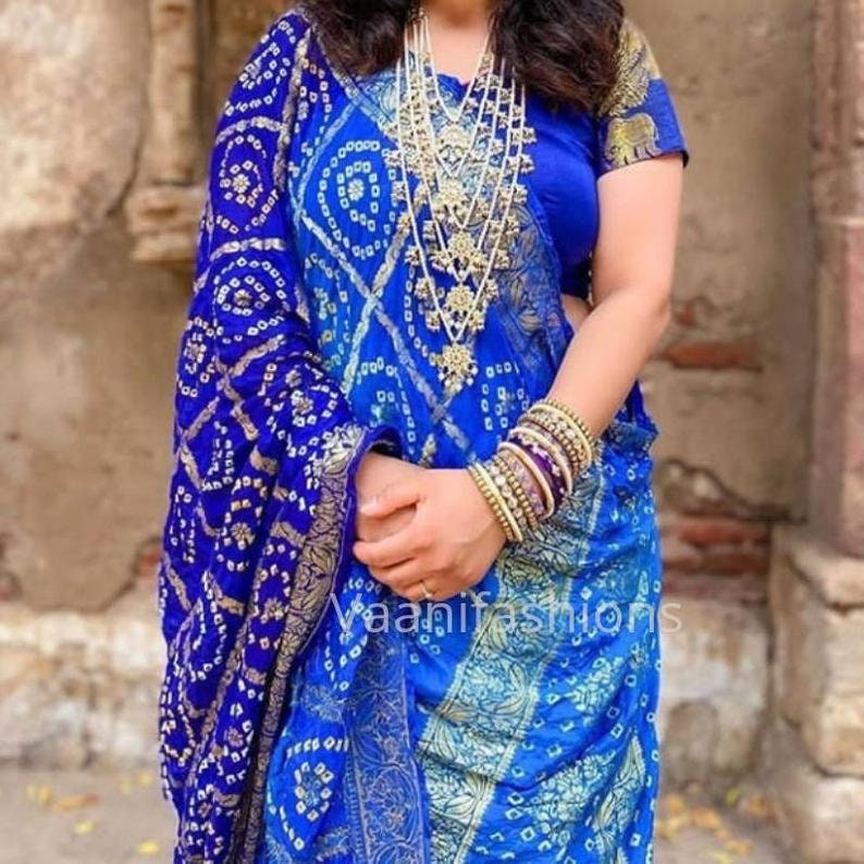 Jewellery for bandhani best sale saree