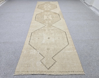 Vintage Rug 3.5x12 Runner, Turkish Wool Rug for Bedroom, Linen Beige Hexagon Medallion Carpet, Faded Runner Rug, Boho Decor