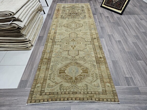 44.5×101 \"Play with snow” ViNTAGE RUG Dynamic Rugs Reverie 3541-190 Cream/Grey Area Rug
