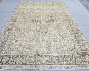 Vintage Rug 8x11, Hand Knotted Wool Turkish Rug, Wheat Gold Brown Medallion Area Rug for Living Room, Neutral Oriental Carpet, Boho Decor