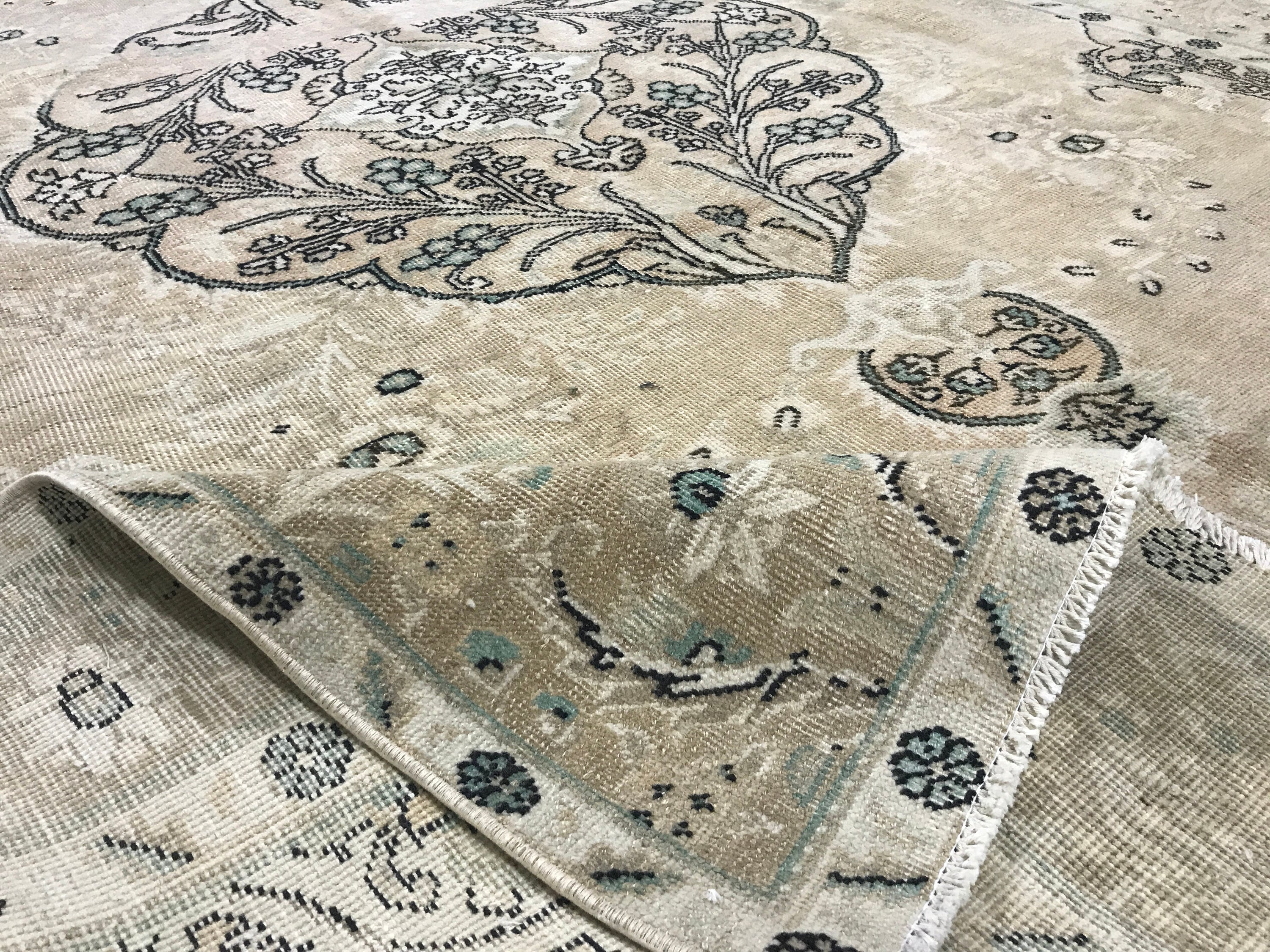 8x11 feet Turkish Rug/ Handknotted area rug/ Large area rug/ | Etsy