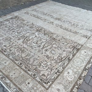 Area Rug 10x12 - Neutral Vintage Rug 10x12 - Oversize Oushak Rug - Extra Large Muted Rug - Faded Overall Pattern Rug
