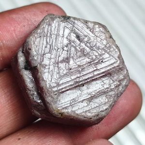 Raw Ruby Record Keeper Cabochon, Rough Hexagonal Ruby Stone for Wire Wrapping Jewelry