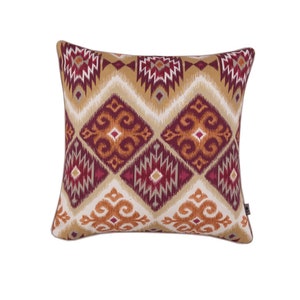 Boho cushion cover, Ethnic patters, Red Orange in a light background, Piped cushion cover, Decorative pillow, Double sided cotton,45x45cm