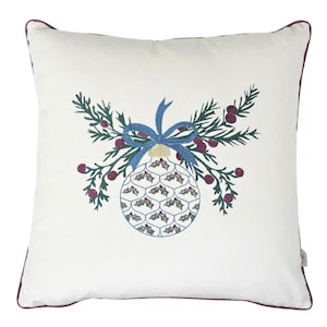 Christmas pillow cover, Cream, velvet pillow with Christmas bauble embroidery, pillow with embroidery,17,5x17,5cal