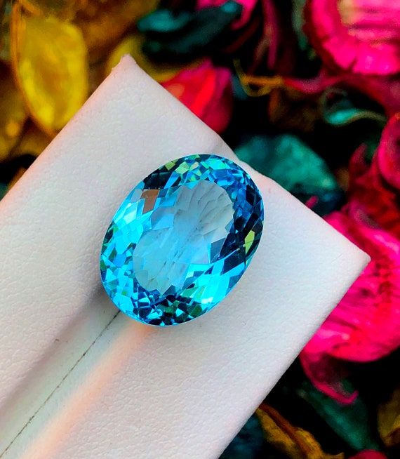 Natural Swiss Blue Topaz Gemstone - 19.10 Carats