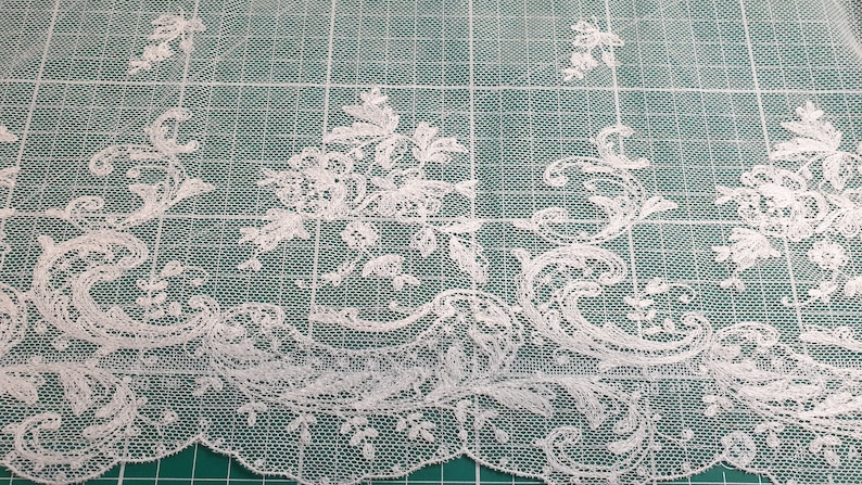 3009 c Nottingham Lace embroidered 100% cotton flouncing 23 cm design zdjęcie 4