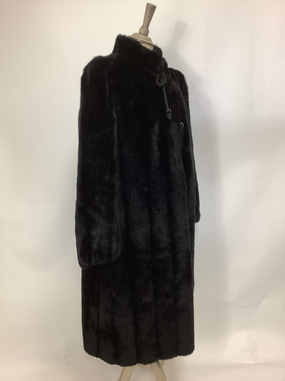 Vintage 1970s Tissavel faux fur coat glamorous ac… - image 4