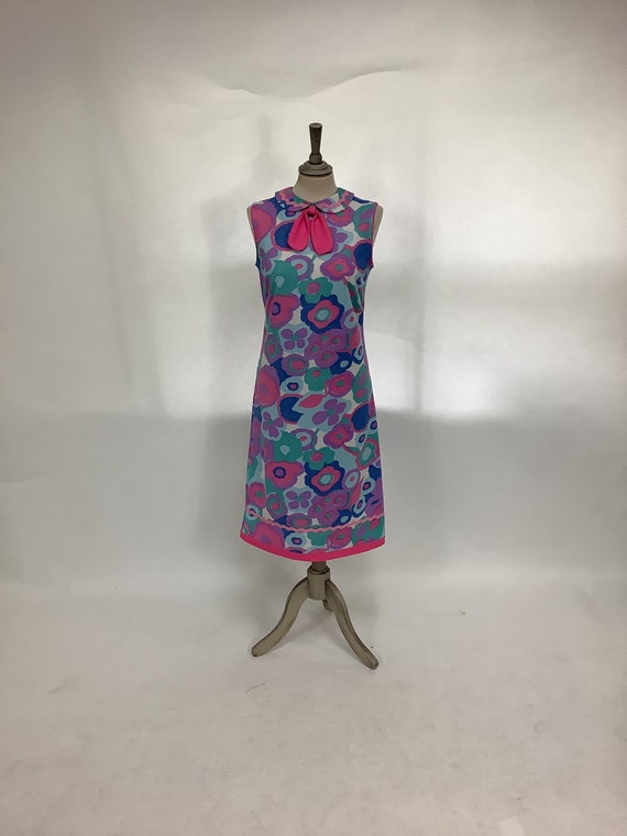 Vintage 1960s handmade dress psychedelic kitsch s… - image 1