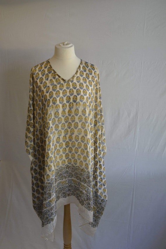 Incredible vintage 1970s indian silk kaftan