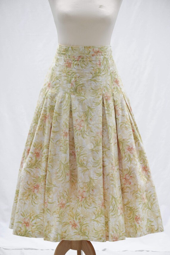 Vintage 1980s Laura Ashley floral pleated skirt