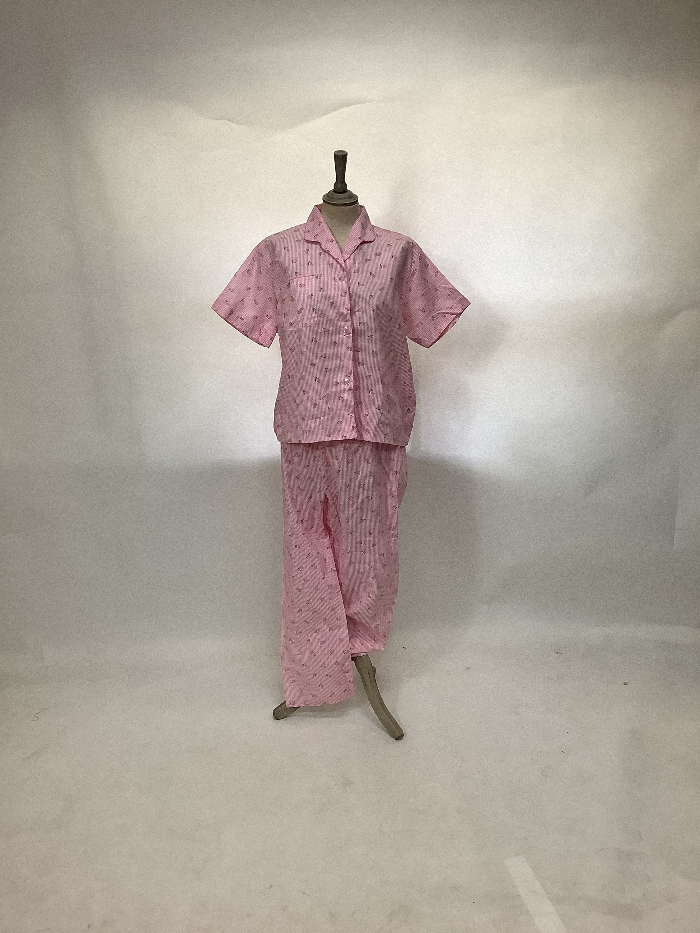Carole Hochman Women's 4 Piece Pajama Set - Tank Top, Short Sleeve Top,  Short, and Capri Pant, Purple-lavender, X-Small : : Clothing,  Shoes & Accessories