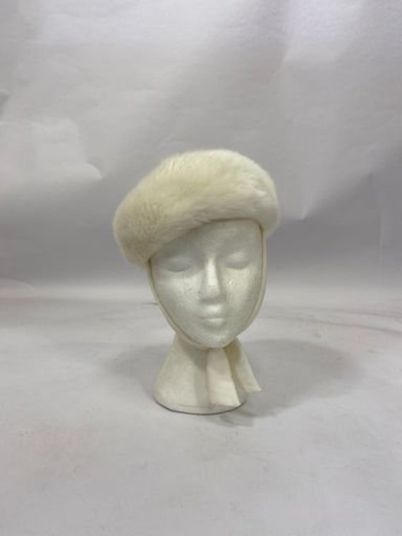 Vintage 1960s Faux Fur Winter Hat With 