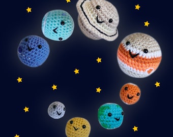 Amigurumi van het zonnestelsel | Knuffel onderwijs Geschenk ruimte Sleutelhanger Kwik Venus Aarde Mars Jupiter Saturnus Uranus Montessori Kerst