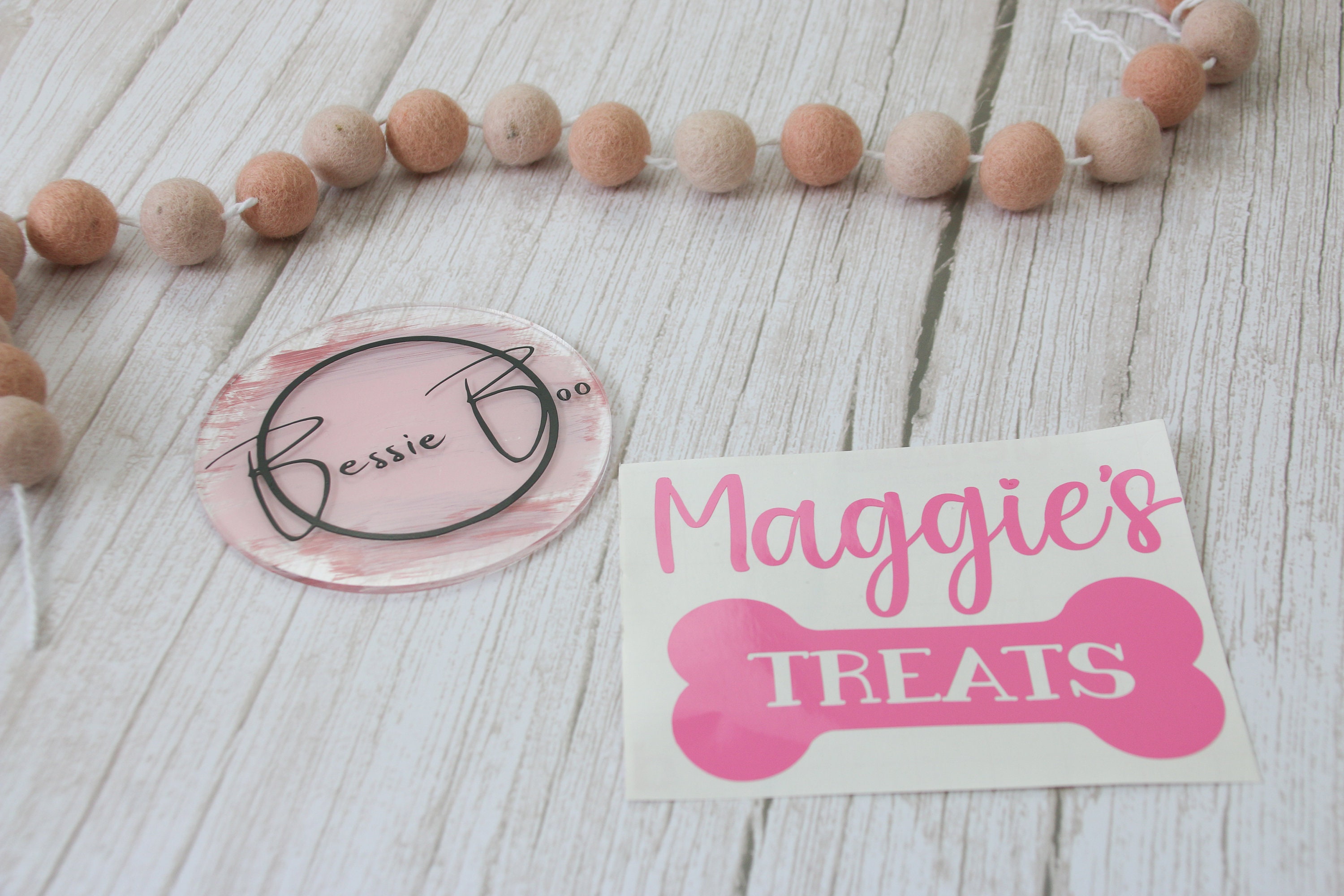 Pets - Dog Treats Label | Dog Treats Decal | Dog Food Label | Pet labels| Custom Made Vinyl Labels | Self-Adhesive Personalised Labels