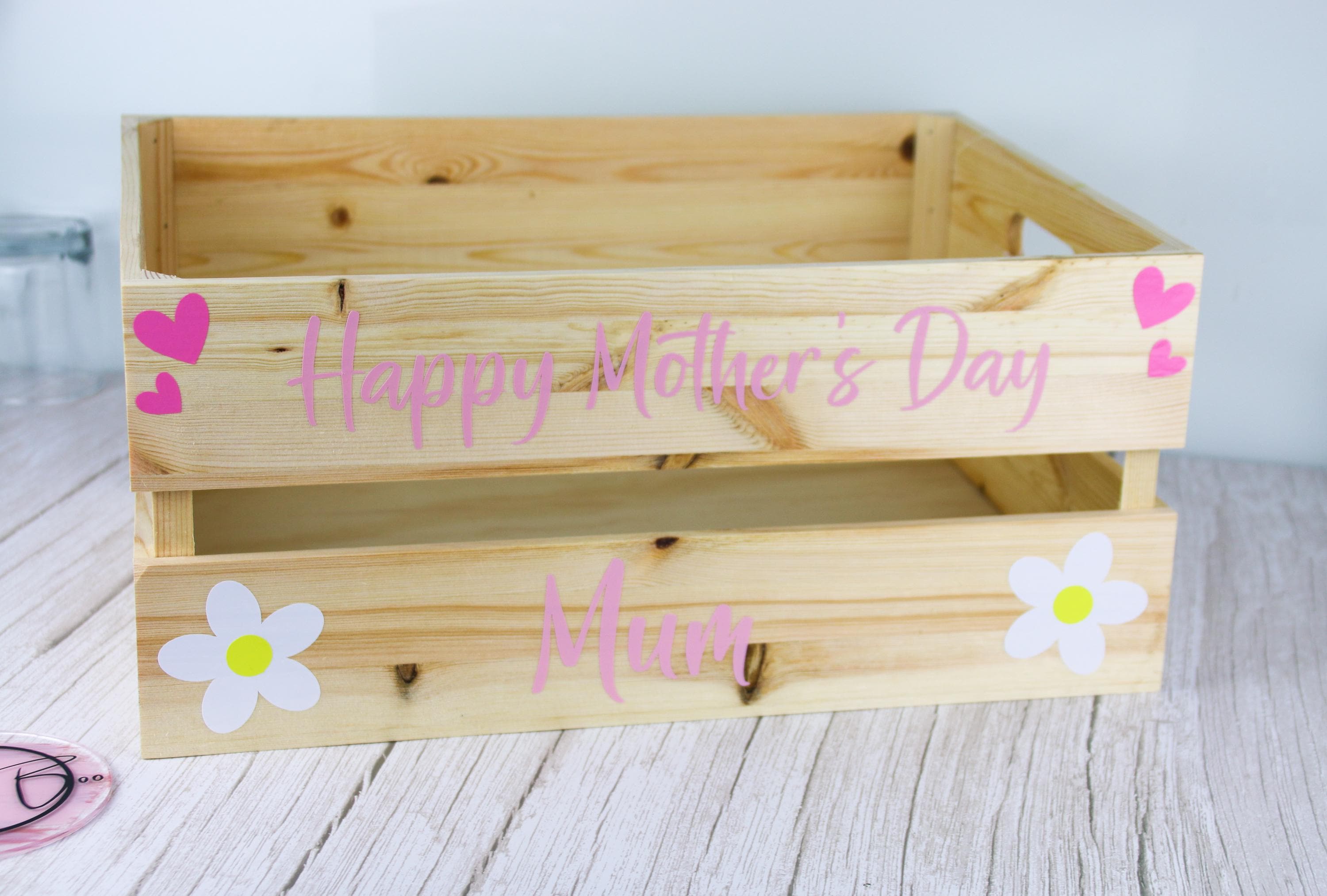 Crate - Mother’s Day Crate | Personalised Wooden Crate | Present for Mum, Mummy, Grandma, Grandmother  | Gift for her | Flower Crate
