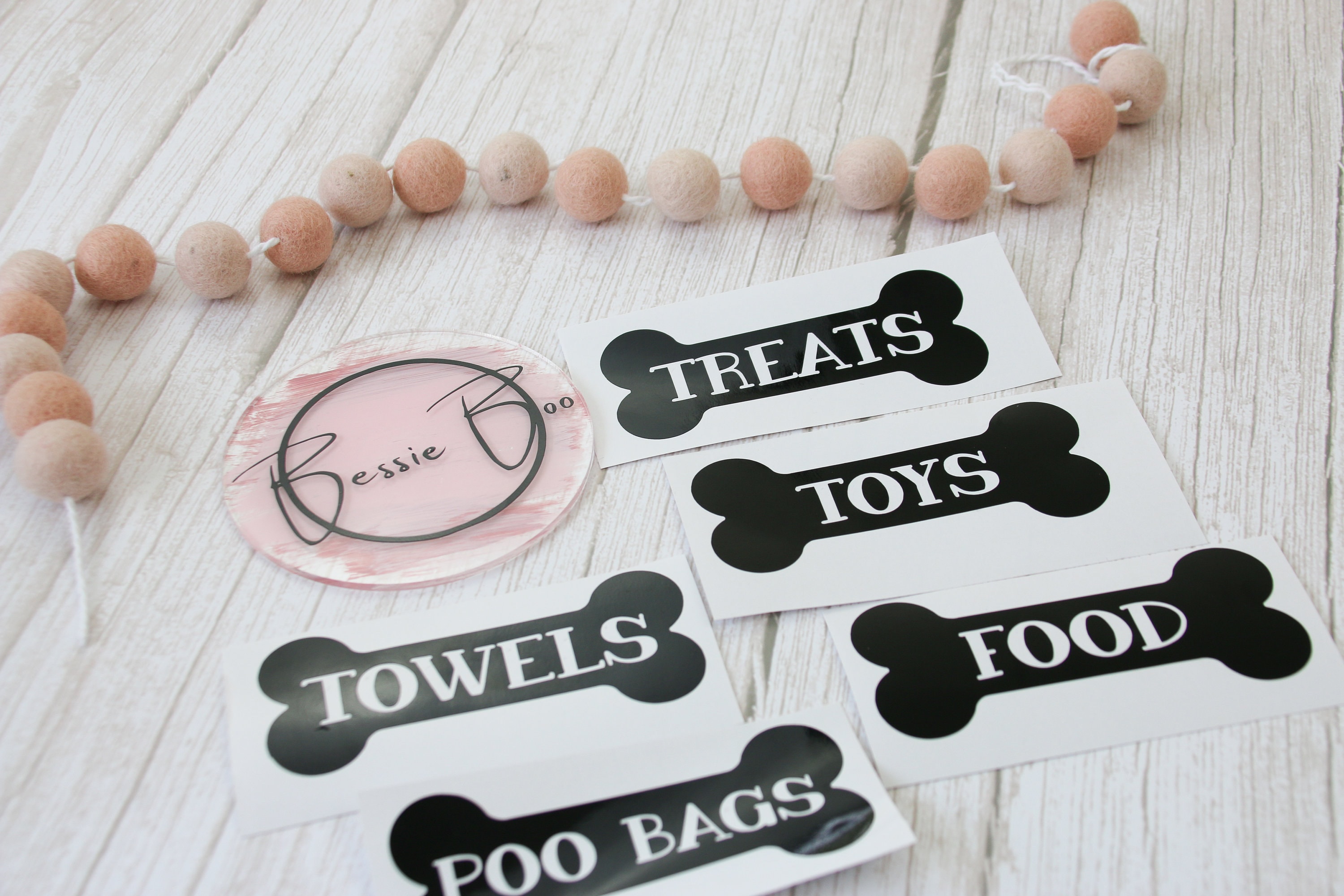 Pets - Dog Treats Label | Dog Treats Decal | Dog Food Label | Pet labels| Custom Made Vinyl Labels | Self-Adhesive Personalised Labels