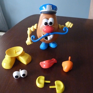 Potato Head With 15 Pieces Mr Police Man UK