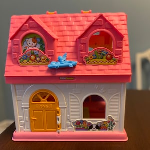 Dollhouse Fisher Price Little People Surprise And Sounds Fisher
