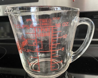 Vintage Anchor Hocking / Fire King #498, Closed Handle 2 Cup Measuring Cup / Red Print Closed "D" Handle Measuring Cup #7767