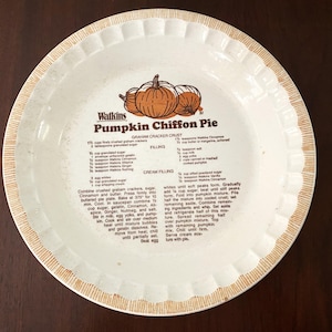 Vintage 1981 Watkins Pumpkin Chiffon Pie Plate   #8187