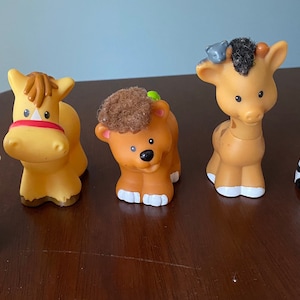 Fisher Price Little People Zoo Animals, Fisher Price Little People Circus Animals, Little People Farm Animals- YOUR CHOICE     #6394