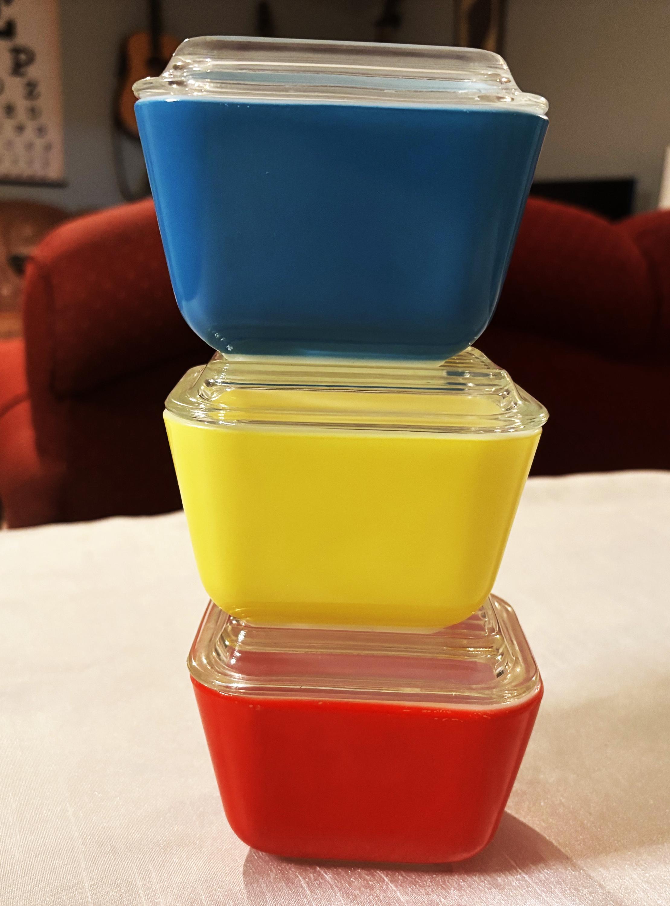 Vintage Pyrex 'fridgies' Refrigerator Dishes, Pyrex #501 - 3