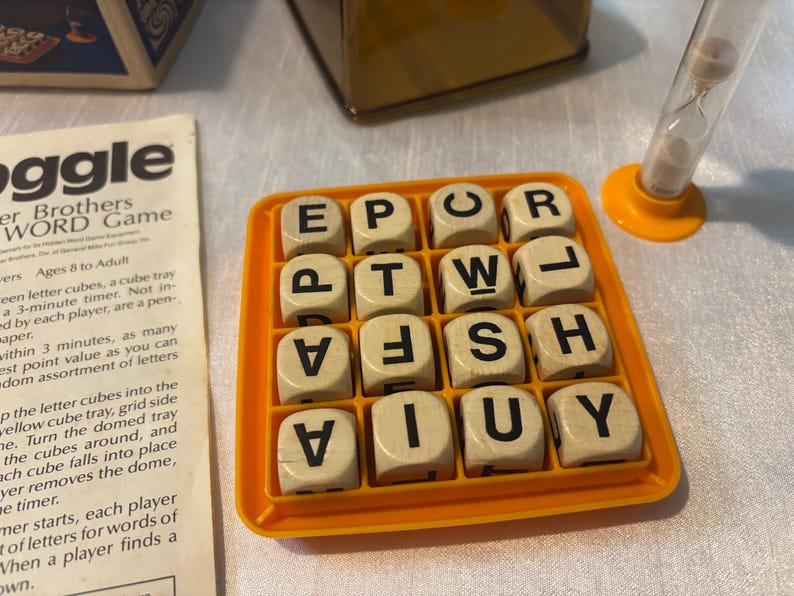 Parker Brothers Boggle Game 1976, Boggle the 3 Minute Word Game, Dice ...
