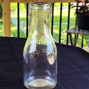 Rare Vintage Quart Milk Bottle, Duraglas Milk Bottle   #8676