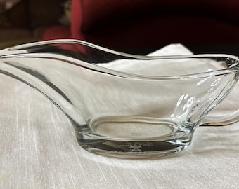 Anchor Hocking Clear Glass Gravy Boat with Handle  #9001