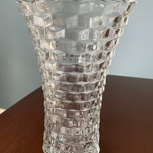 Vintage Home Interiors & Gifts American Lady Love Crystal Vase, Home Interiors 1229-BD, Home Interiors Vase, Cubist Vast  #7034