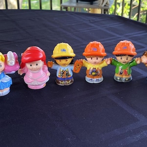Fisher Price Little People- YOUR CHOICE     #8644