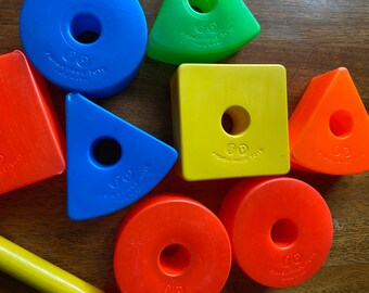Vintage Fisher Price Creative Blocks, Fisher Price Blocks, Fisher Price Plastic Blocks & Pegs   #5086