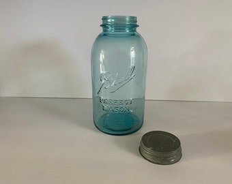 Ball Perfect Mason Aqua Blue 1/2 Gallon Mason Jar w/Zinc Lid   #5014