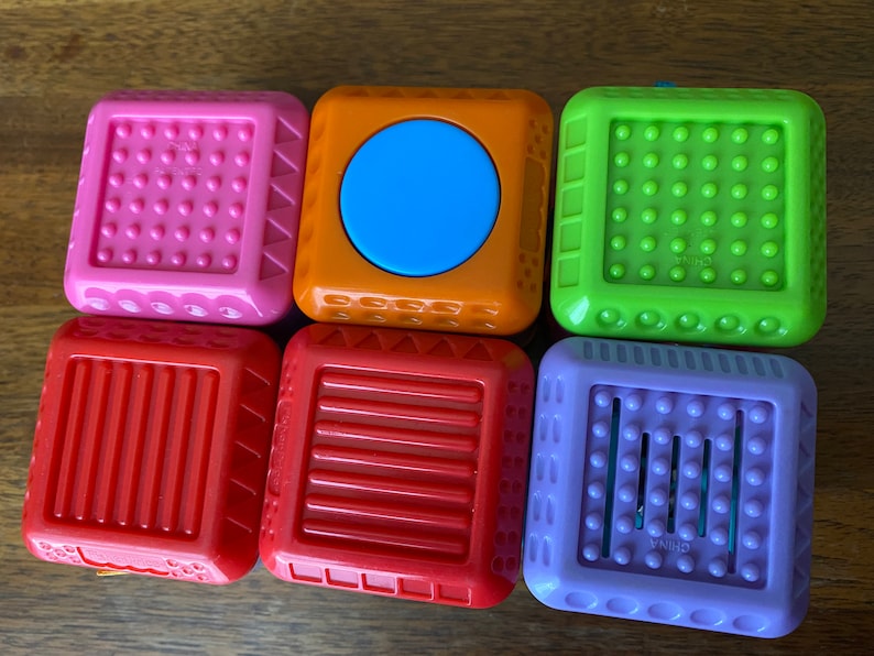 Fisher Price Peek A Boo Blocks