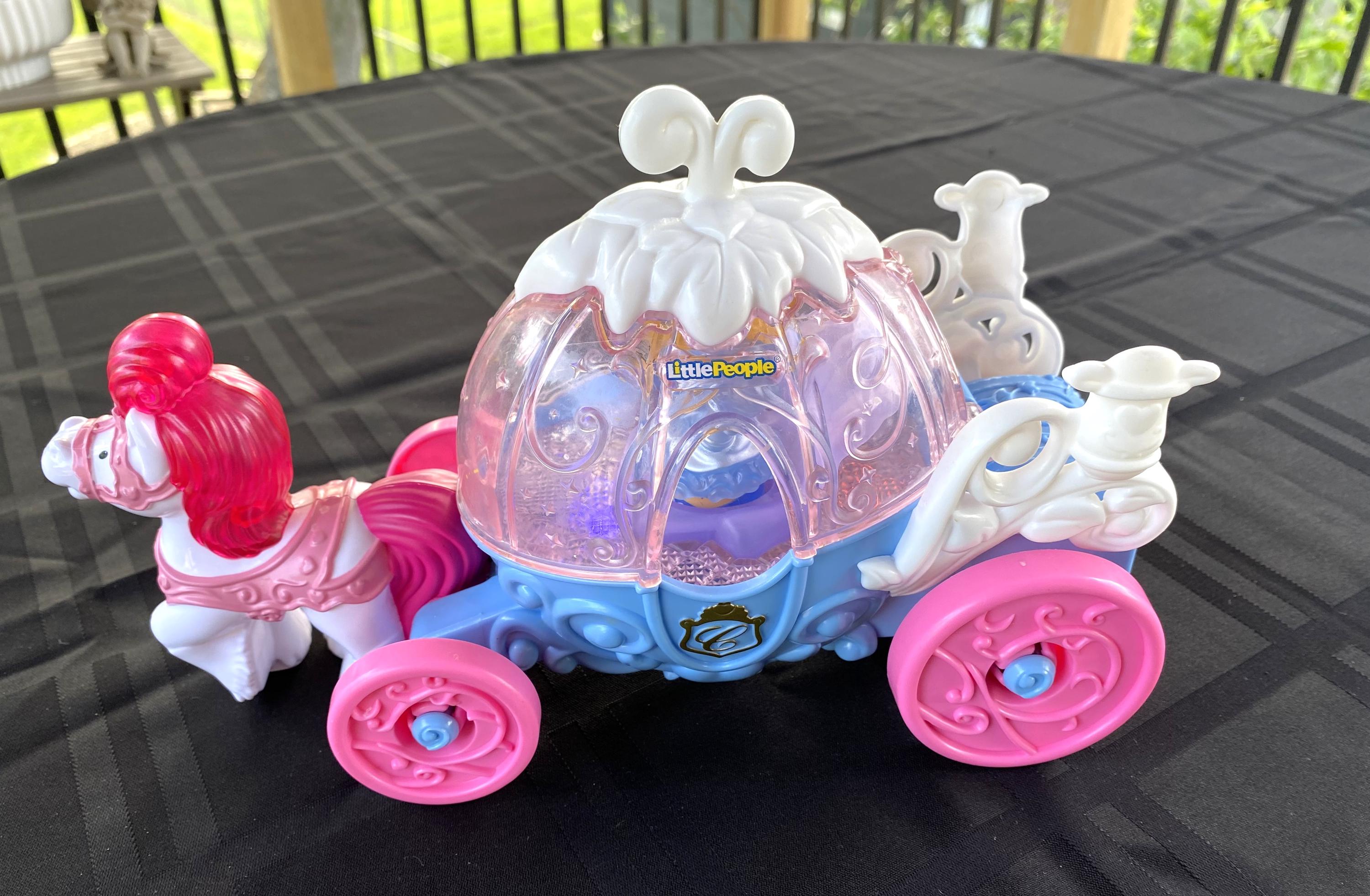 Cinderella Fisher Price Little People Disney Princess Wheelies