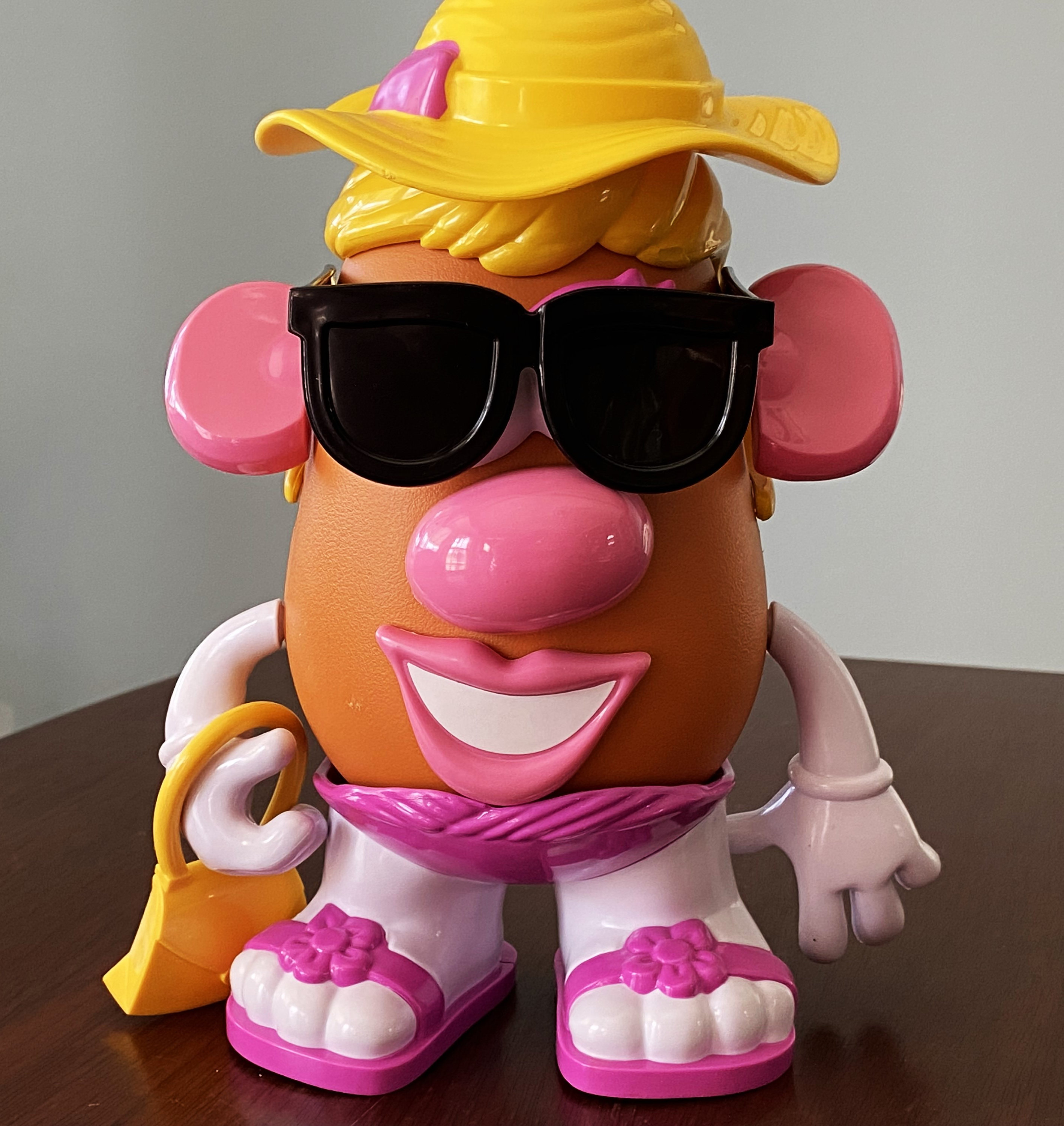 Mr. Potato Head, Mrs. Potato Head With 17 Pieces, Lobster Potato