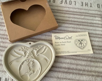 The Pampered Chef Peace on Earth Cookie Mold, Pampered Chef Heart Cookie Mold, Pampered Chef Christmas Cookie Mold #2945