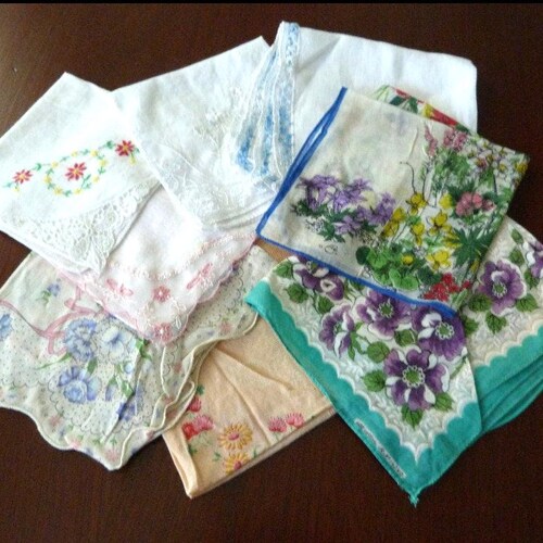 Vintage Hankies, Women's Handkerchiefs  - Lot of 4  #8173