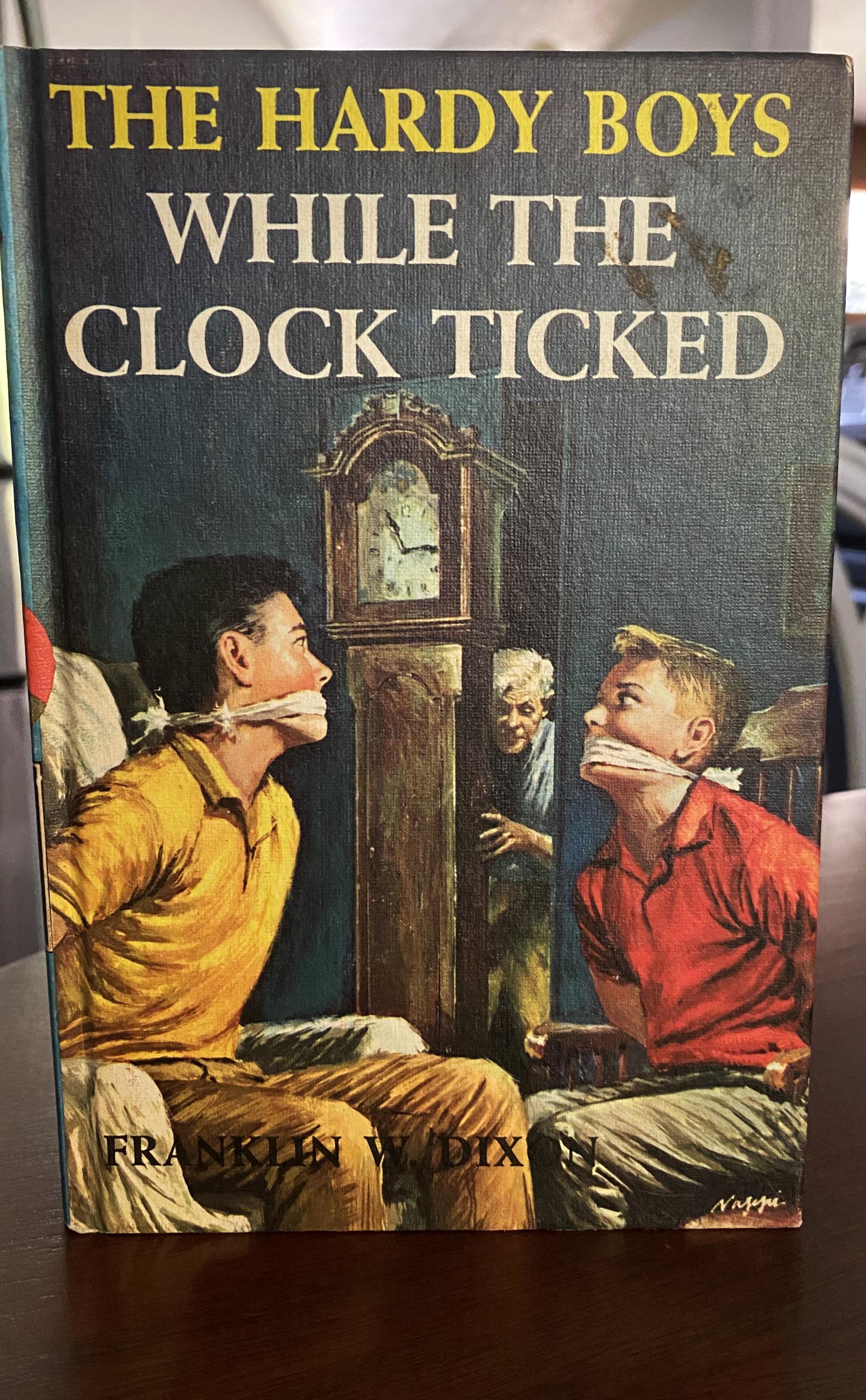 Original 1960's - the Hardy Boys While the Clock Ticked Book 11
