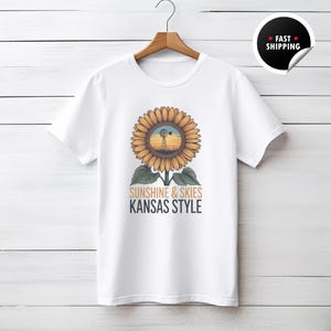 Vintage Kansas Shirt, Retro Sunflower Graphic Tee, Travel Gift Kansas Lover, Sunflower Windmill Design, Kansas State Vacation Shirt, USA Tee