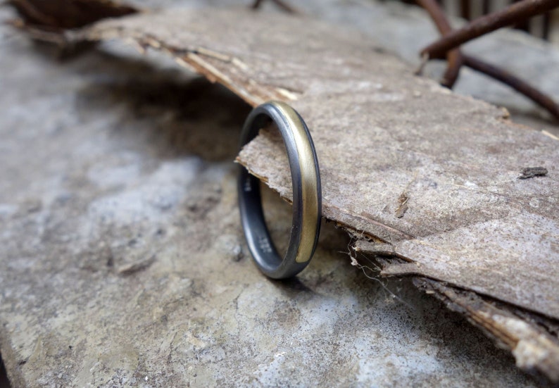 Simple mens ring Men unique oxidized silver wedding band with solid gold or copper Minimalist wedding band Men mixedmetals Band