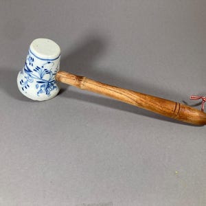 Kitchen utensil onion pattern wood porcelain knocker vintage antique shabby 1900 country house kitchen kitchen decoration