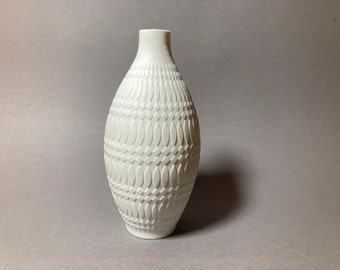 White vase Hutschenreuther 1960s bisque porcelain structure OP Art