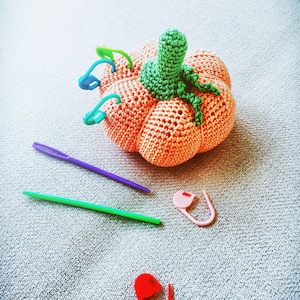 Pincushion Pumpkin Crochet Pattern (INSTANT DOWNLOAD)