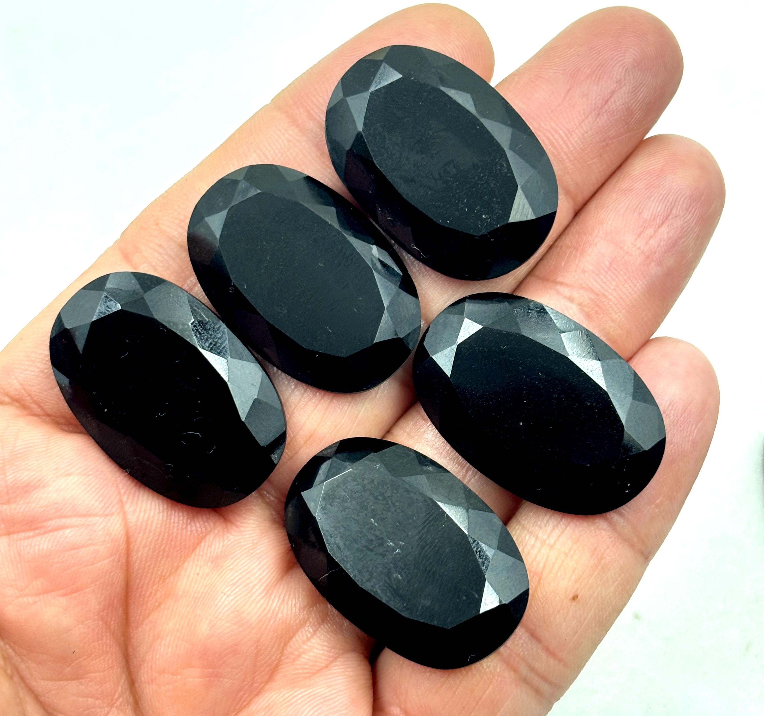 EMISSARY - Onyx(黒) Black Onyx Meaning: Protection, Strength & 5,000 Years of History