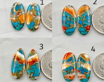 Coppia di pietre preziose turchesi blu a forma di cabochon per la creazione di gioielli, orecchini abbinati in turchese blu rame