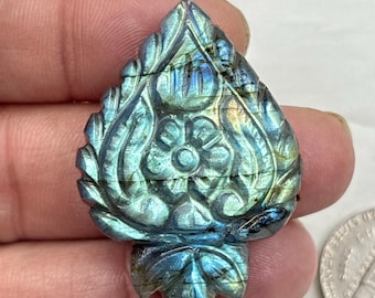 Carved Labradorite cabochon gemstone flower Shape Blue Labradorite, labradorite figure, blue labradorite carving 40x30x10mm